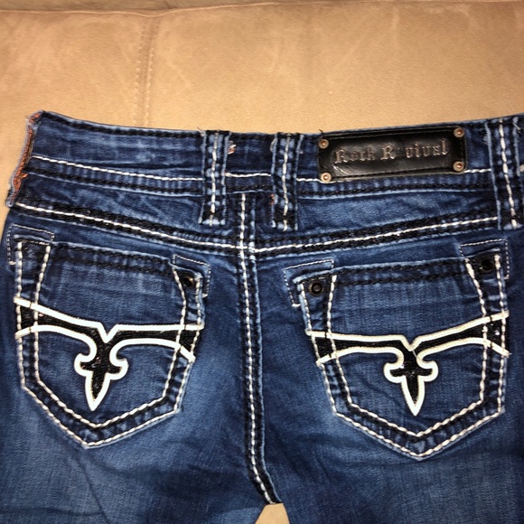 Rock Revival Jeans - Picture 3 of 5